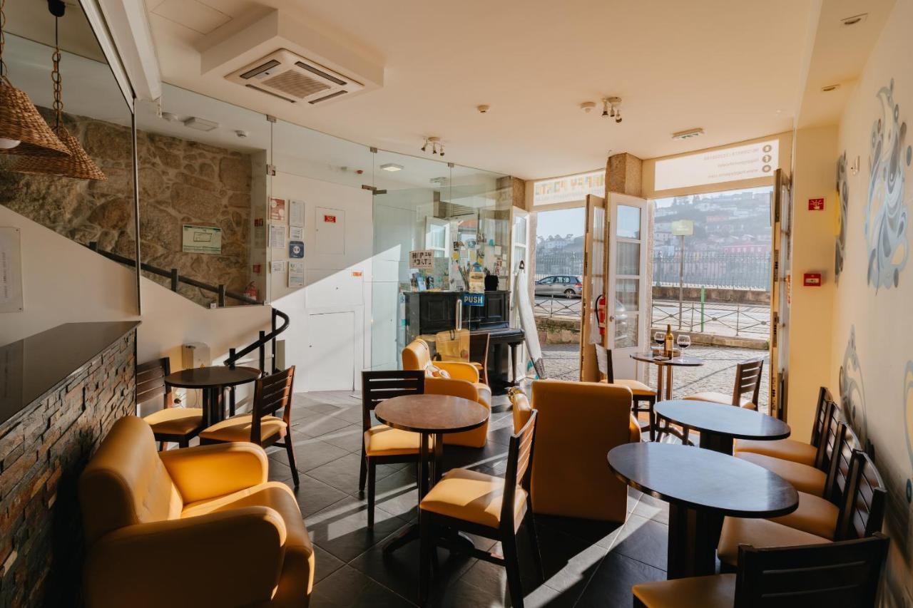 Happy Porto Hostel & Apartments エクステリア 写真