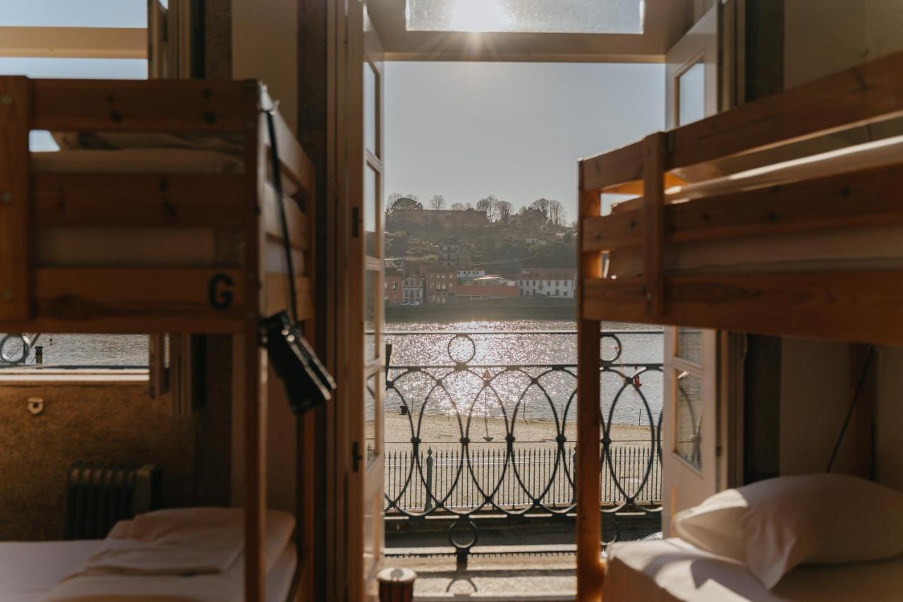 Happy Porto Hostel & Apartments エクステリア 写真
